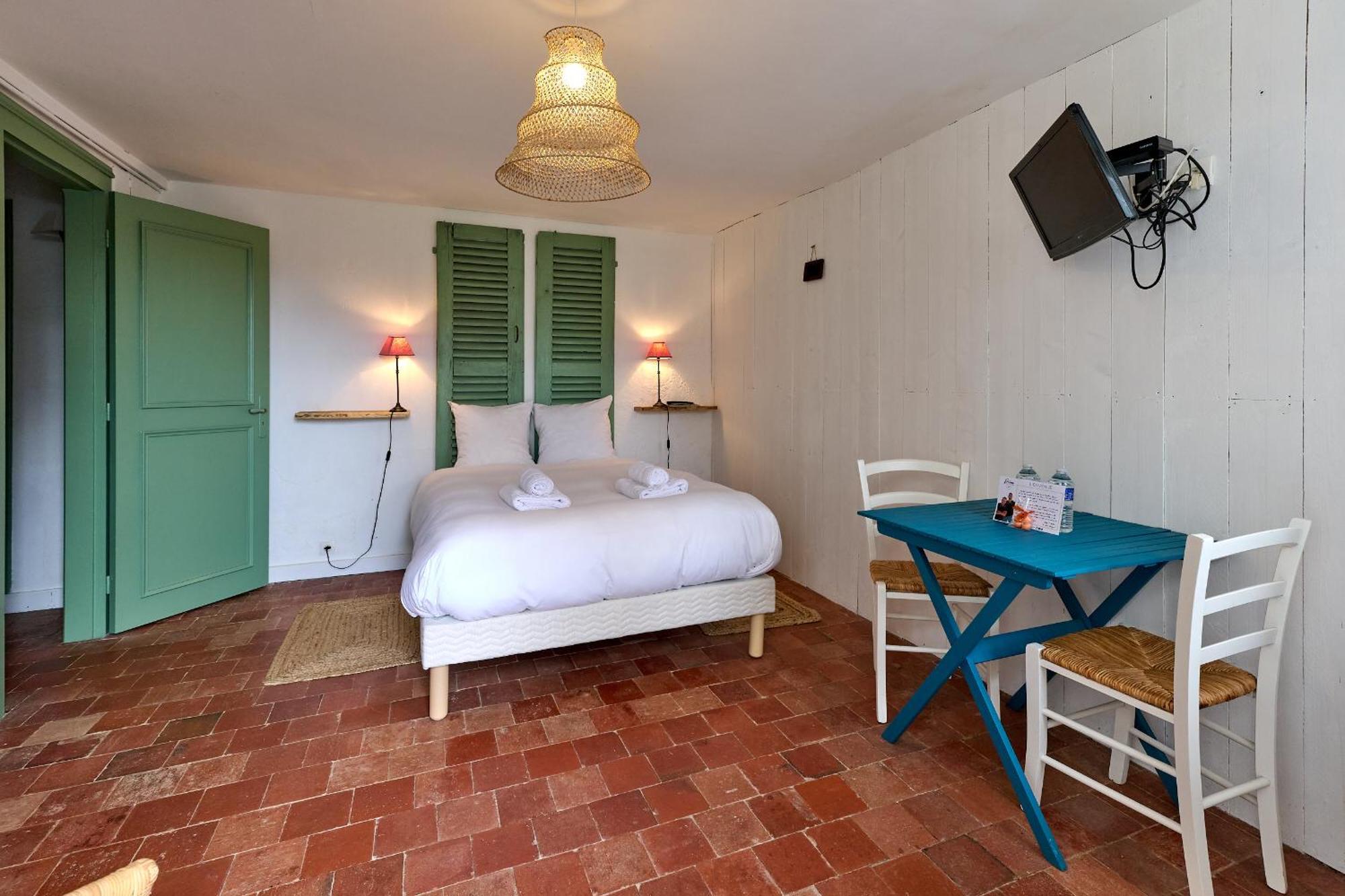 Apartamento Le Nid Du Marinier Cuffy Exterior foto